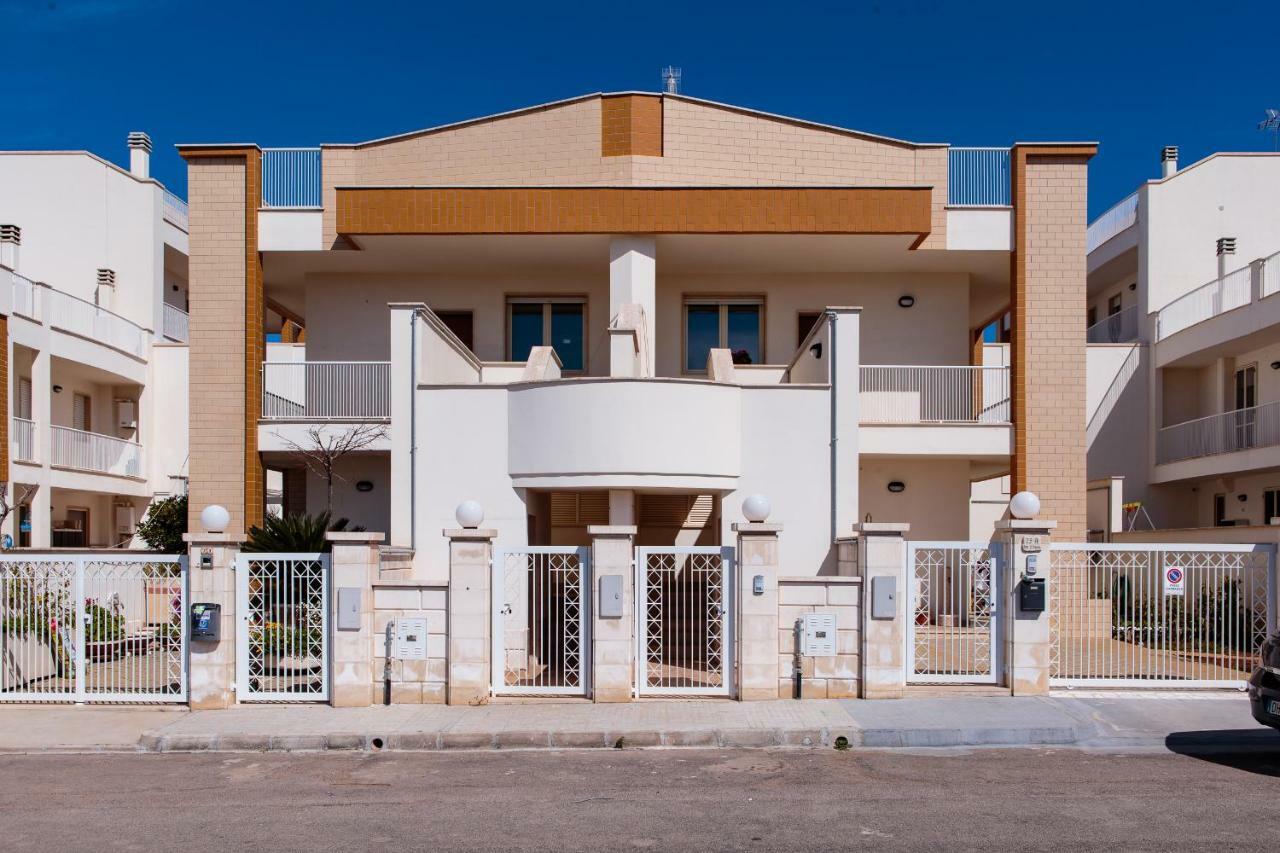 Complesso Casamica Villa Parabita Eksteriør bilde